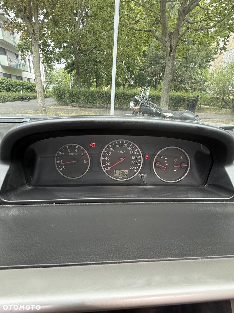 Nissan X-Trail 2008 photo 2
