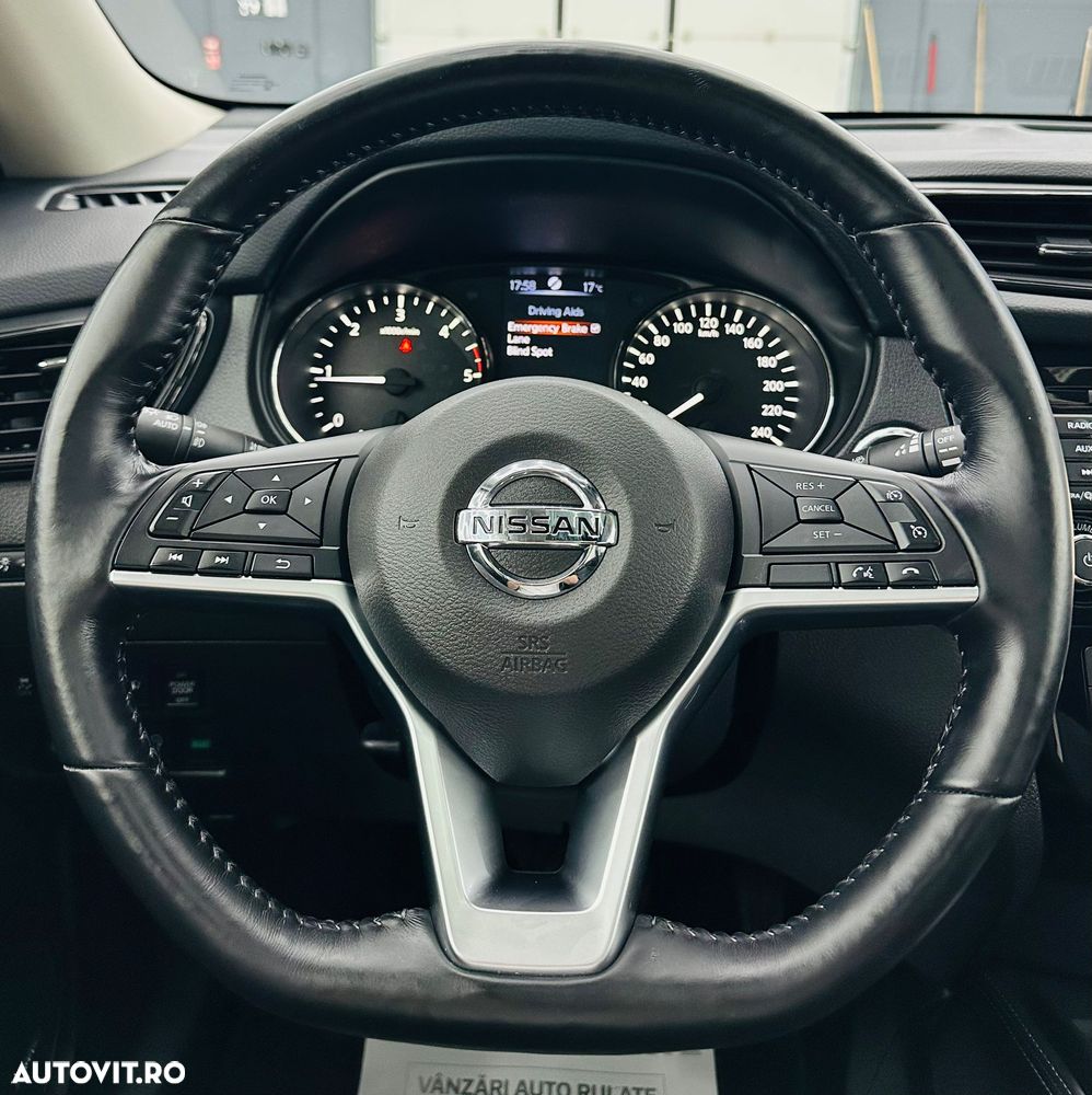 Nissan X-Trail 2.0 dCi ALL-MODE 4x4i Xtronic Tekna - 37