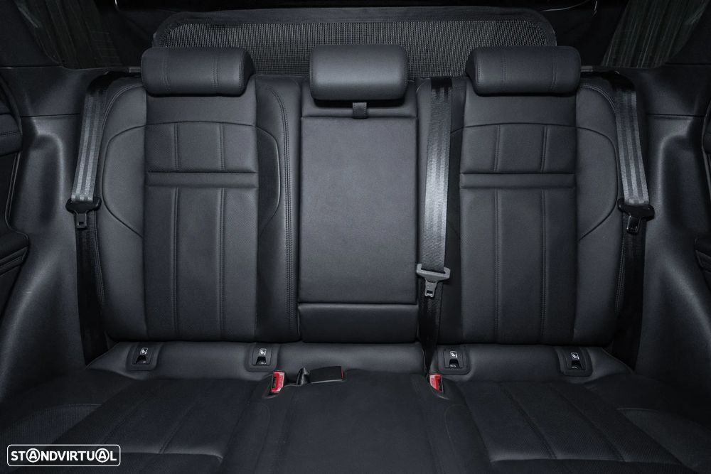 Land Rover Range Rover Evoque P300e S - 26