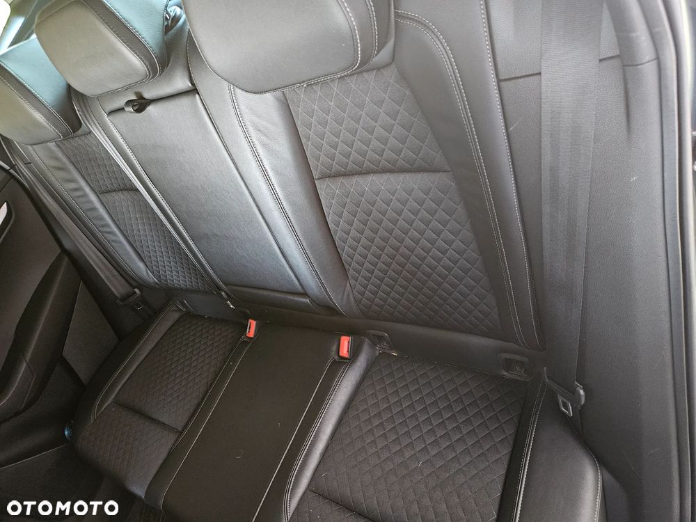 Skoda Karoq 1.6 TDI SCR 4x2 Style DSG - 22
