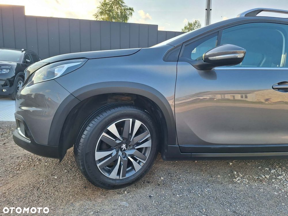 Peugeot 2008 1.6 BlueHDi Allure - 9