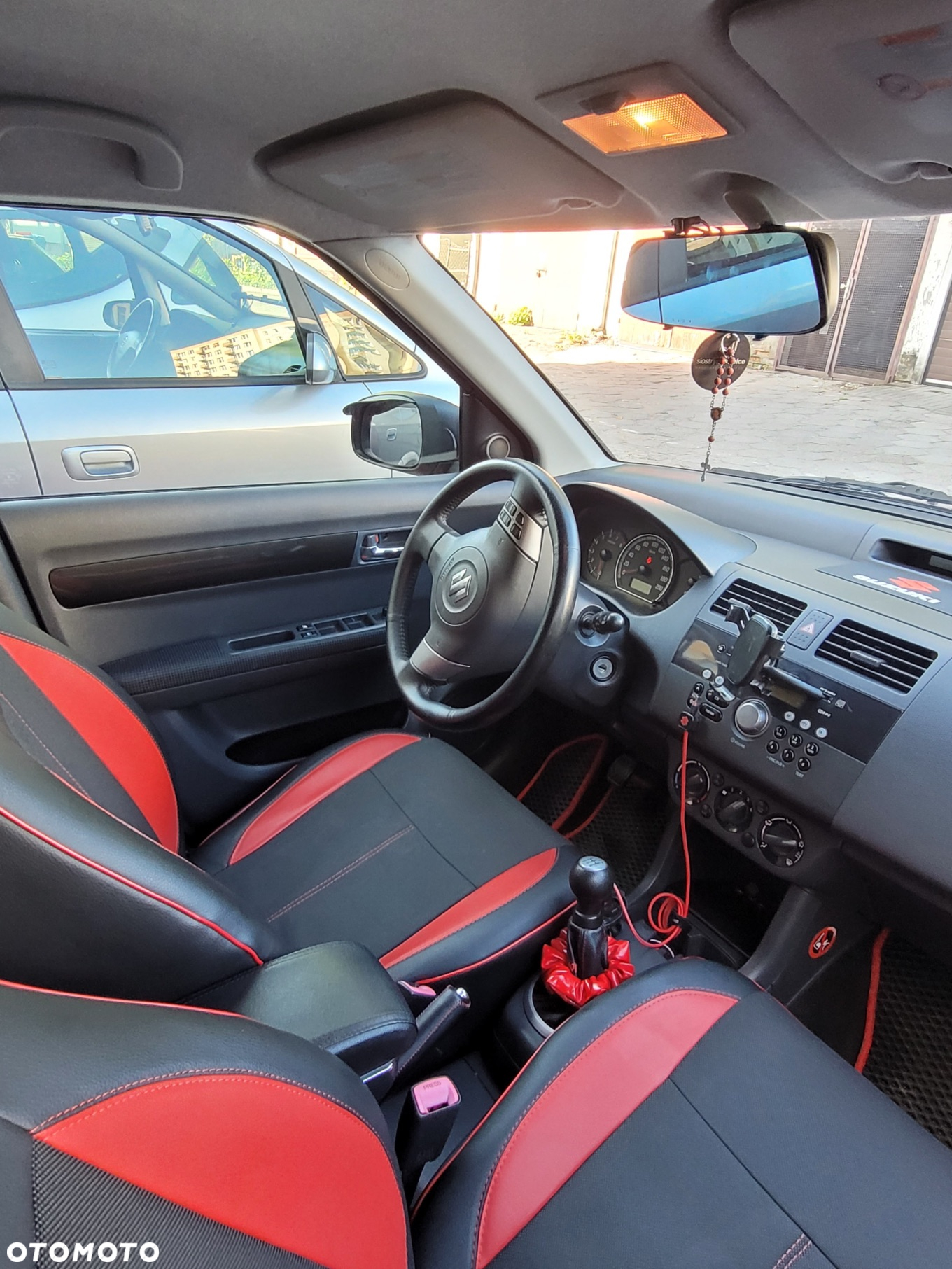 Suzuki Swift 1.3 Sakura - 11