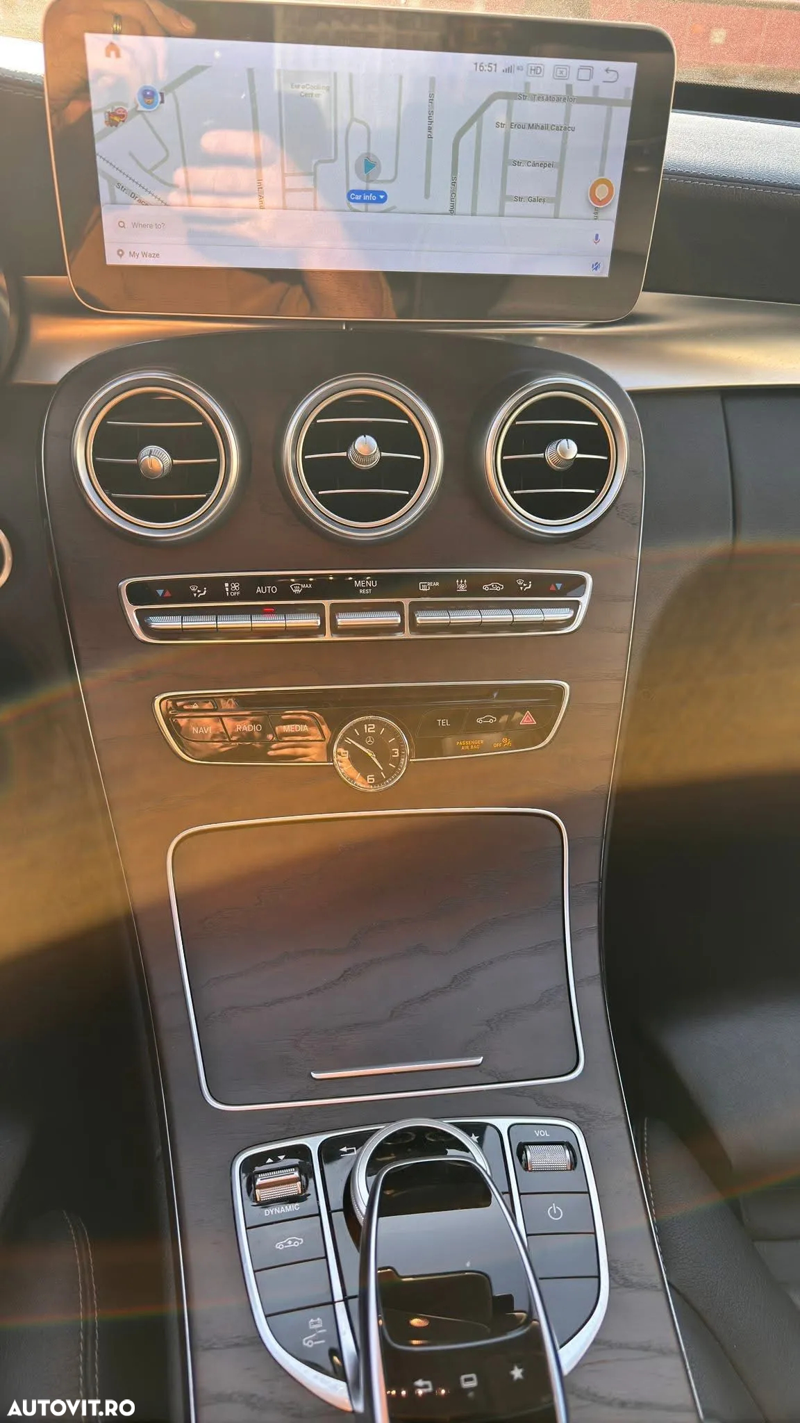 Mercedes-Benz C - 9
