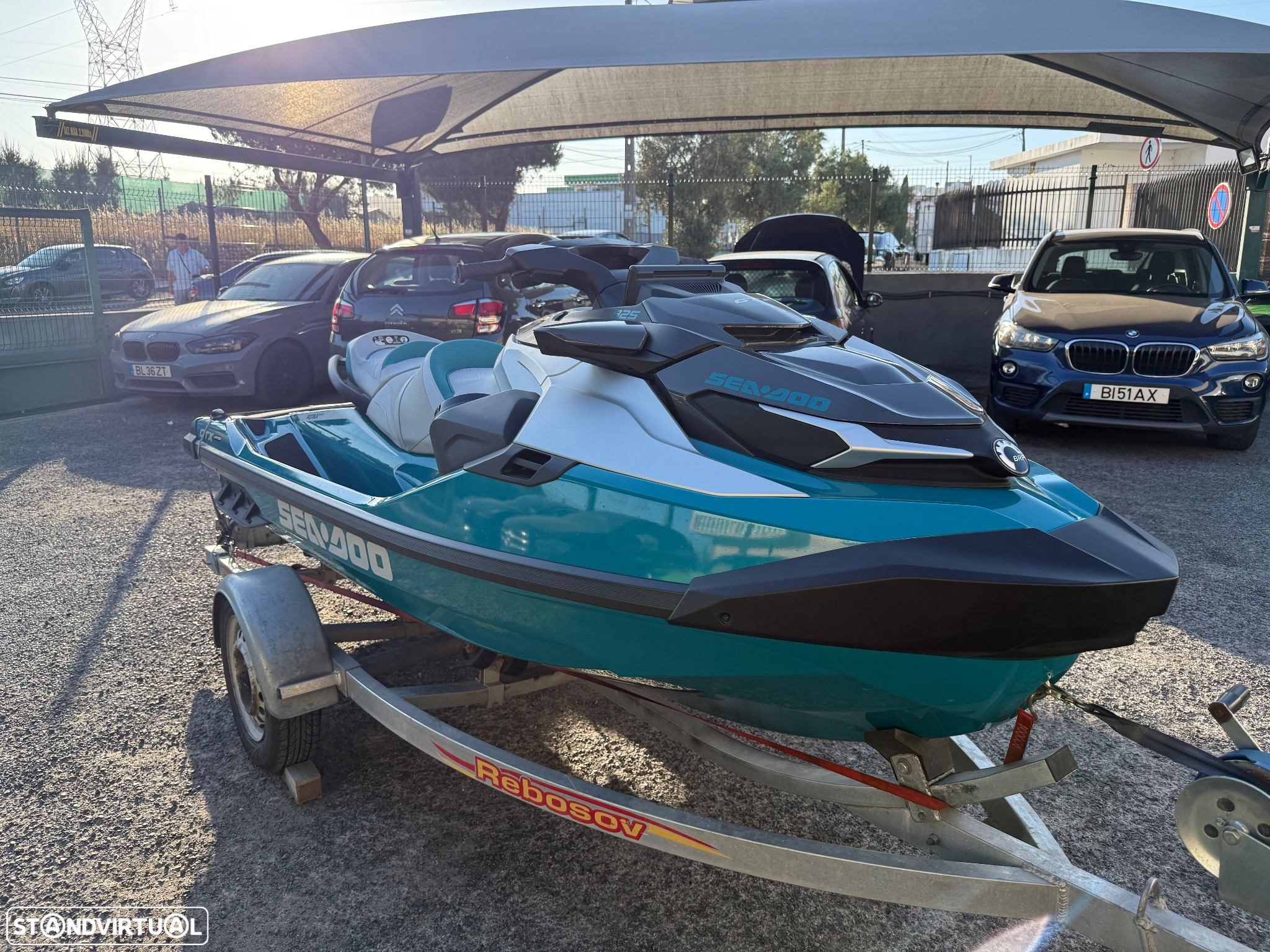 Sea-Doo Sea-Doo GTX Limited 325 - 2025 | Mota de Água - Azul Metálico - 3