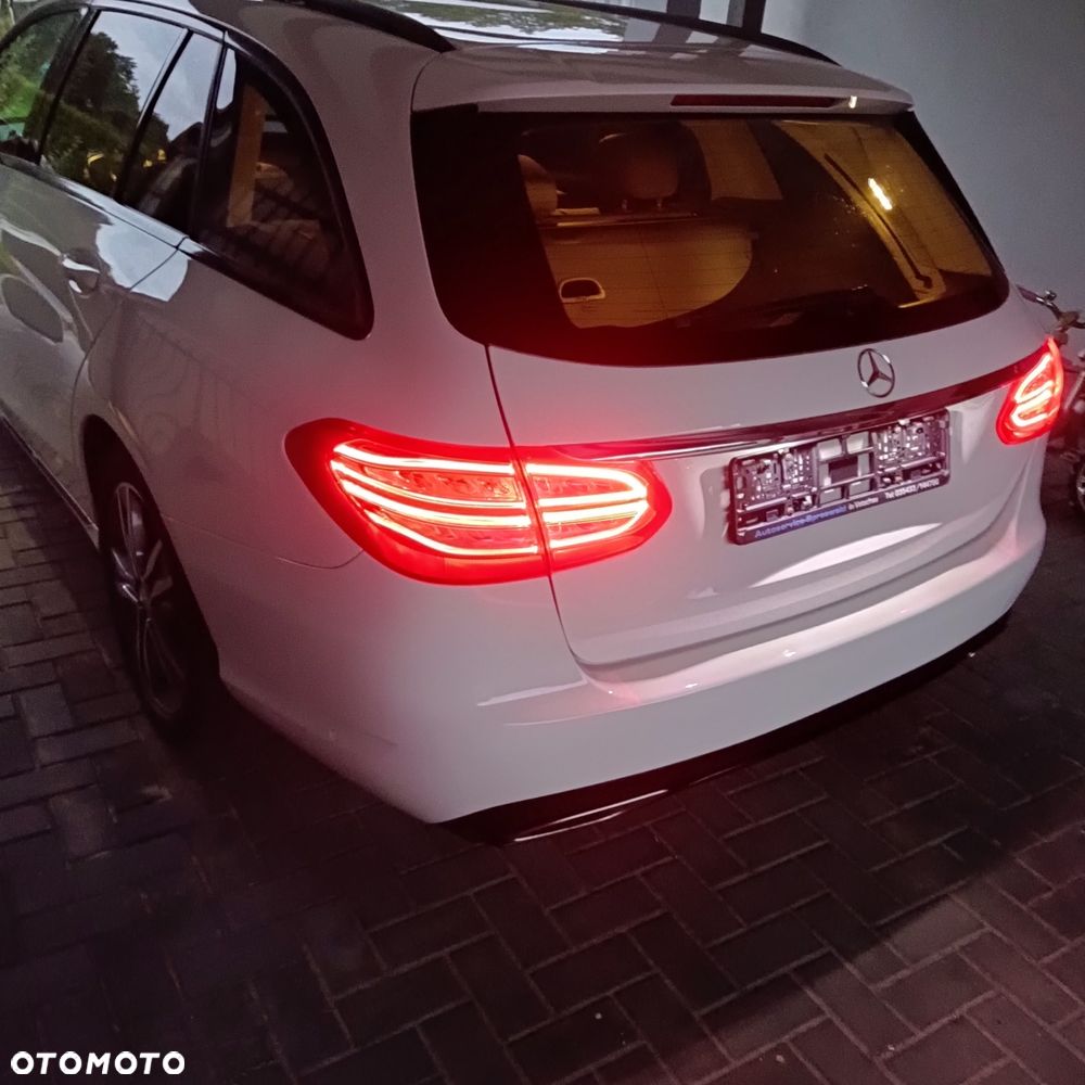 Mercedes-Benz Klasa C 180 T (BlueEFFICIENCY) 7G-TRONIC Avantgarde - 13