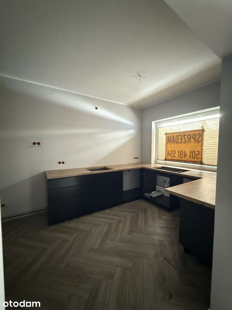 Sprzedam segment w Słupnie o pow 101 m² + poddasze 49 m² z ogródkiem - Pełny obrazek: 2/16