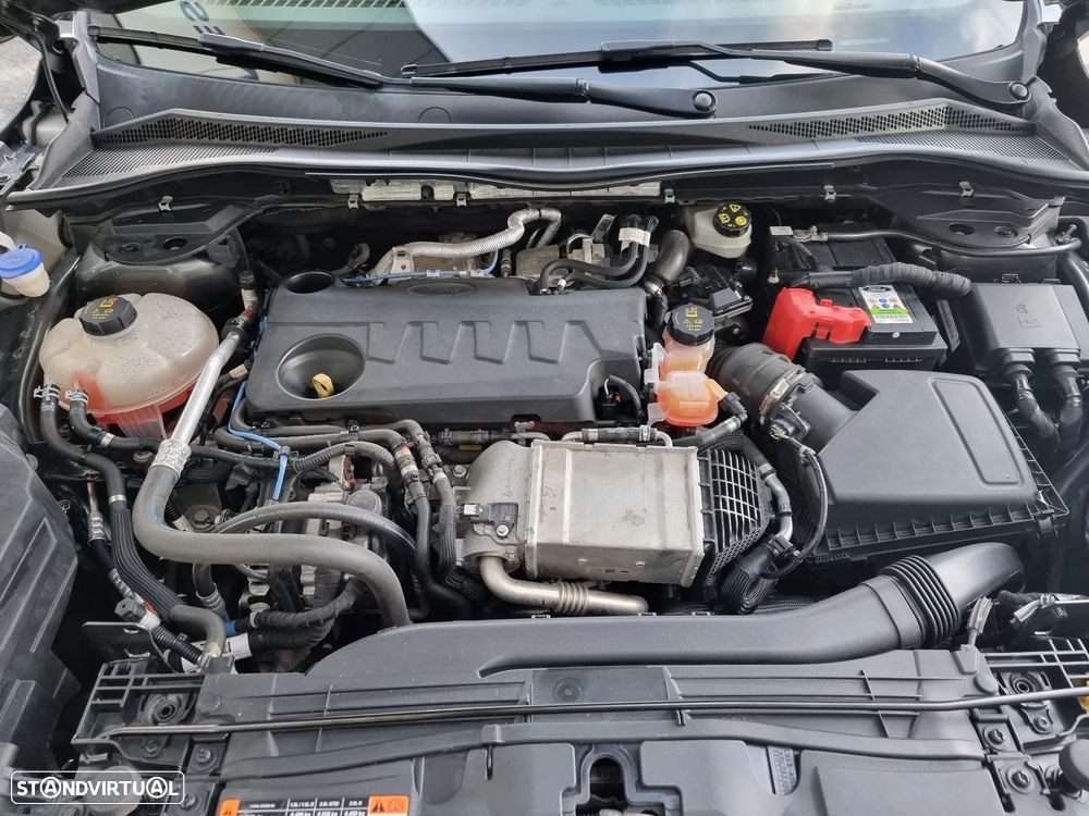 Ford Kuga 2.0 TDCi EcoBlue ST-Line X - 35