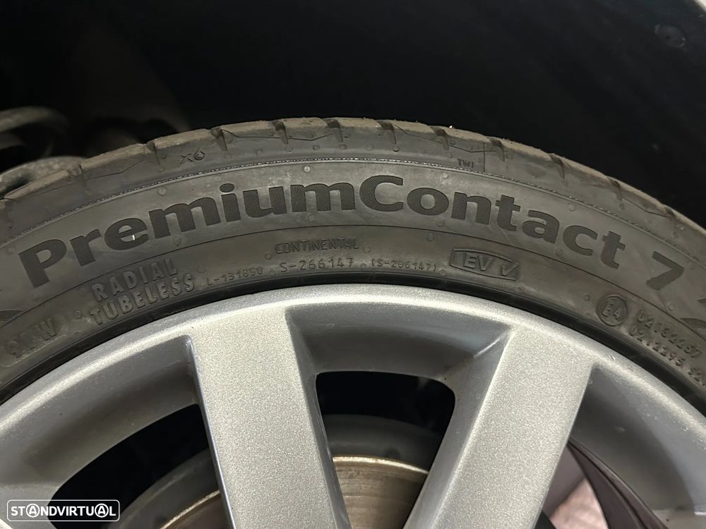 VW Golf 2.0 TDi BlueMotion Edition - 59