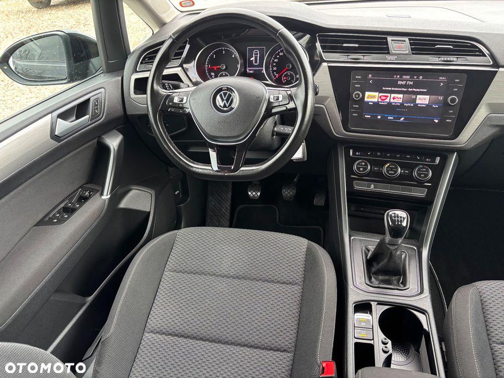 Volkswagen Touran - 7