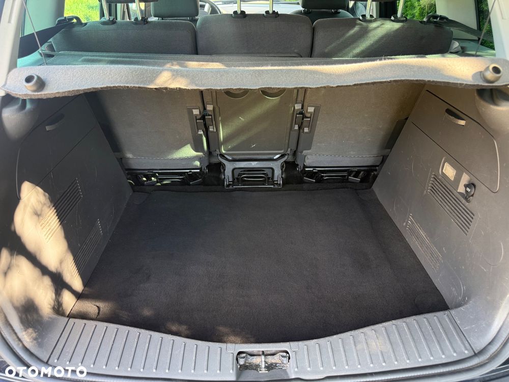 Ford C-MAX - 32