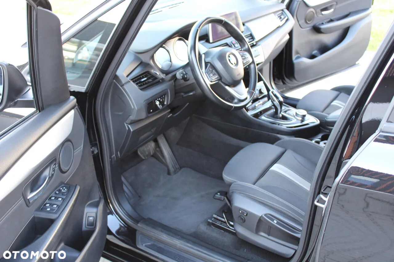 BMW Seria 2 218d Active Tourer Advantage - 25