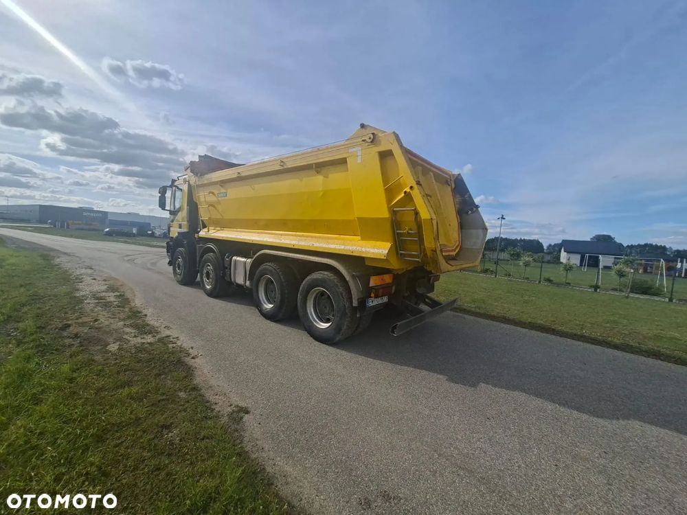 Iveco AD410T - 6