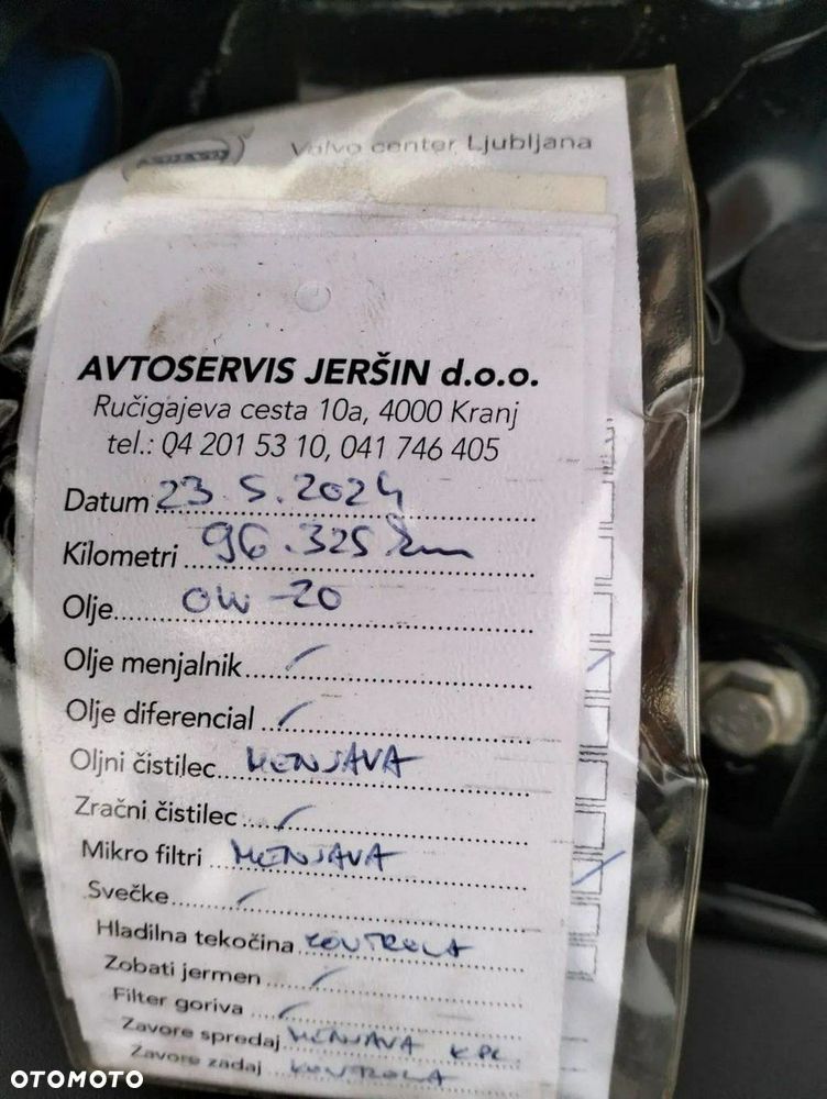 Volvo V40 D2 Momentum - 14