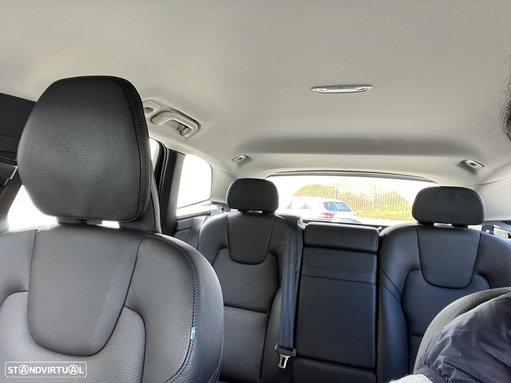 Volvo XC 60 D4 Geartronic Momentum - 7