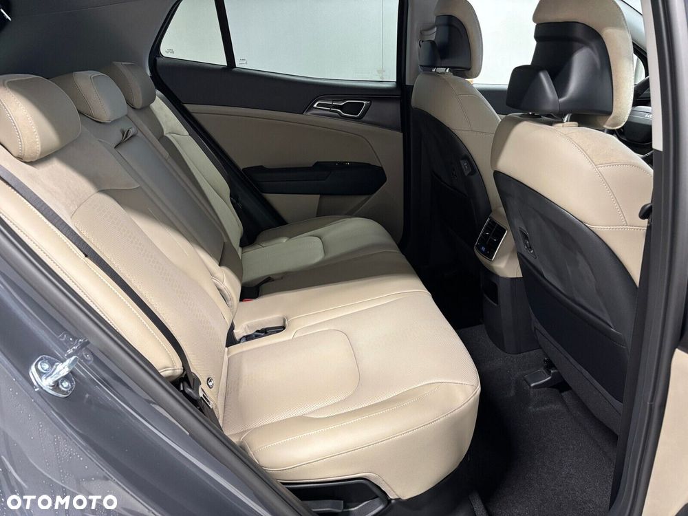 Kia Sportage - 13