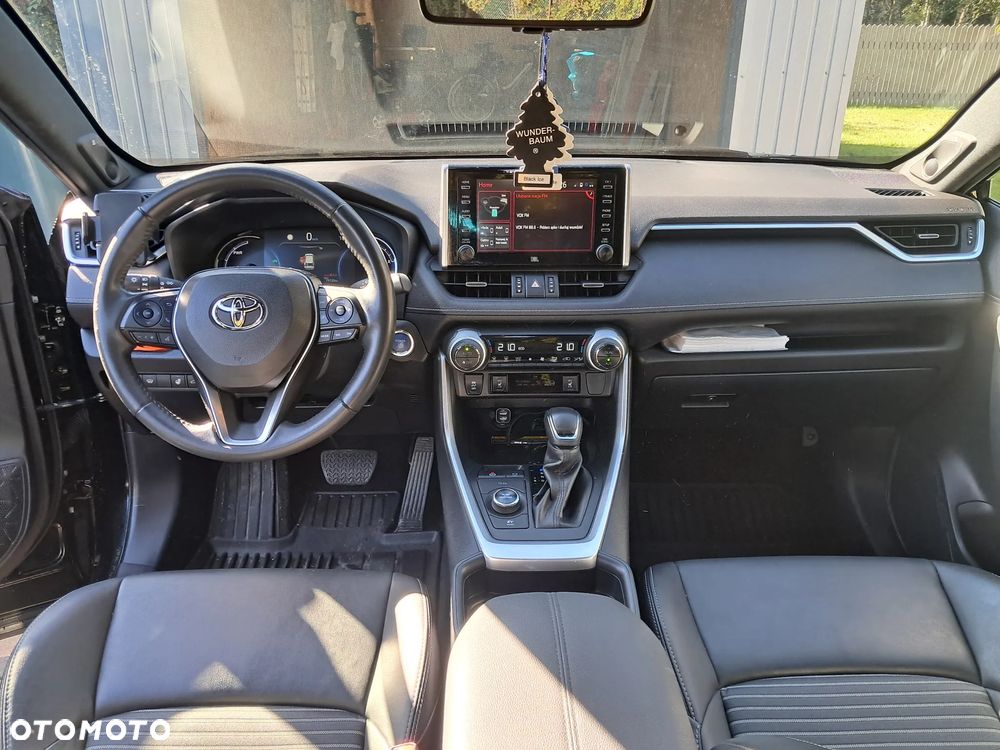 Toyota RAV4 - 5