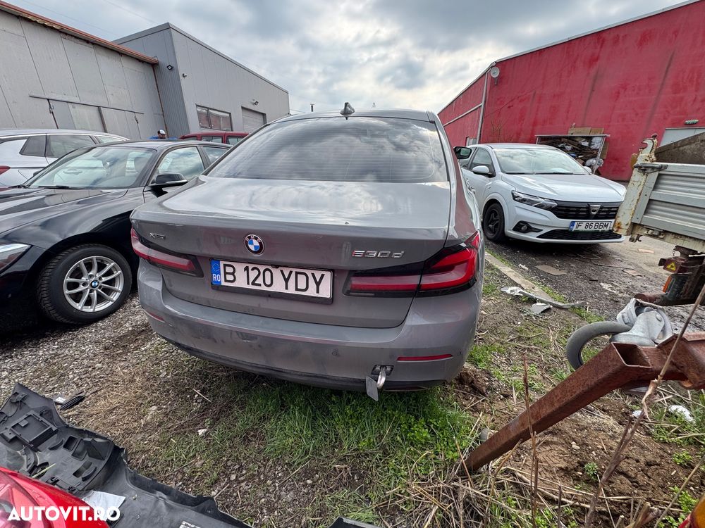 BMW Seria 5 530d xDrive Aut. - 6