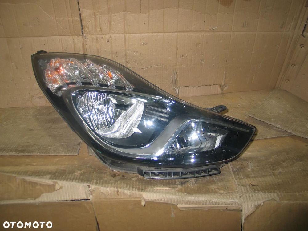 lampa prawy przod HYUNDAI IX20 10-15r 92102-1KXXX 92102-1KYXY europa - 1