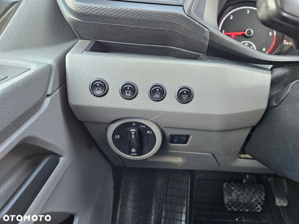 Volkswagen Transporter DoKa *64999zł NETTO* 2.0TDi/150KM - 17