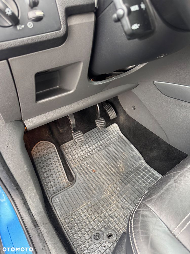 Ford Kuga 2.0 TDCi 4x4 Titanium - 13