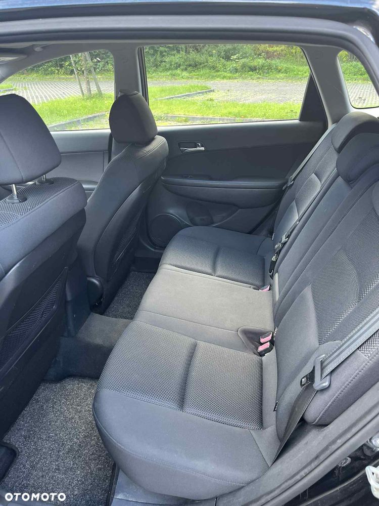 Hyundai i30 1.6 Comfort World Cup - 7