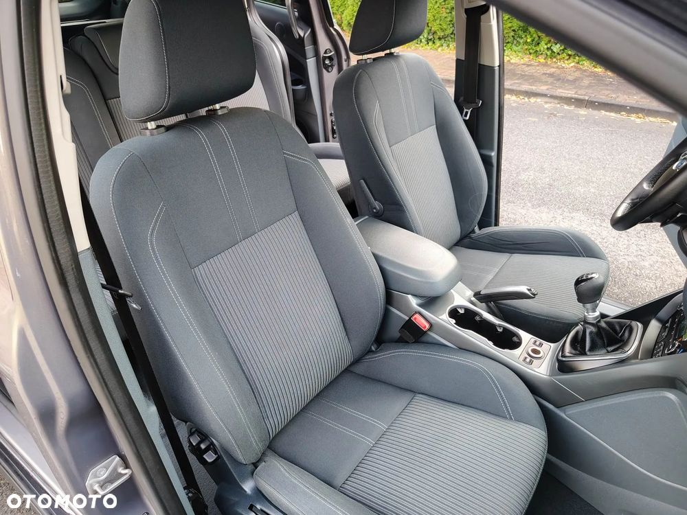 Ford Grand C-MAX Titanium - 21