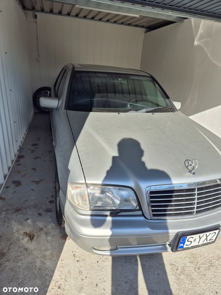 Mercedes-Benz Klasa C - 2