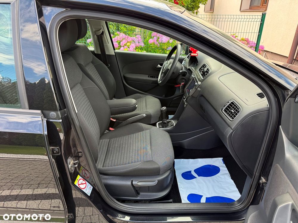 Volkswagen Polo 1.2 MATCH - 25