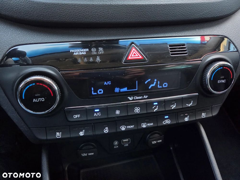 Hyundai Tucson blue 1.7 CRDi 2WD DCT Premium - 27