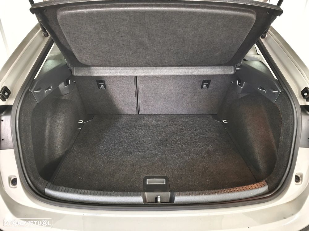 VW Taigo 1.0 TSI Life DSG - 21