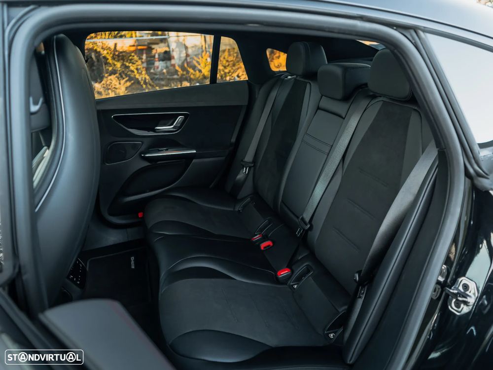 Mercedes-Benz EQE 350+ Edition - 11