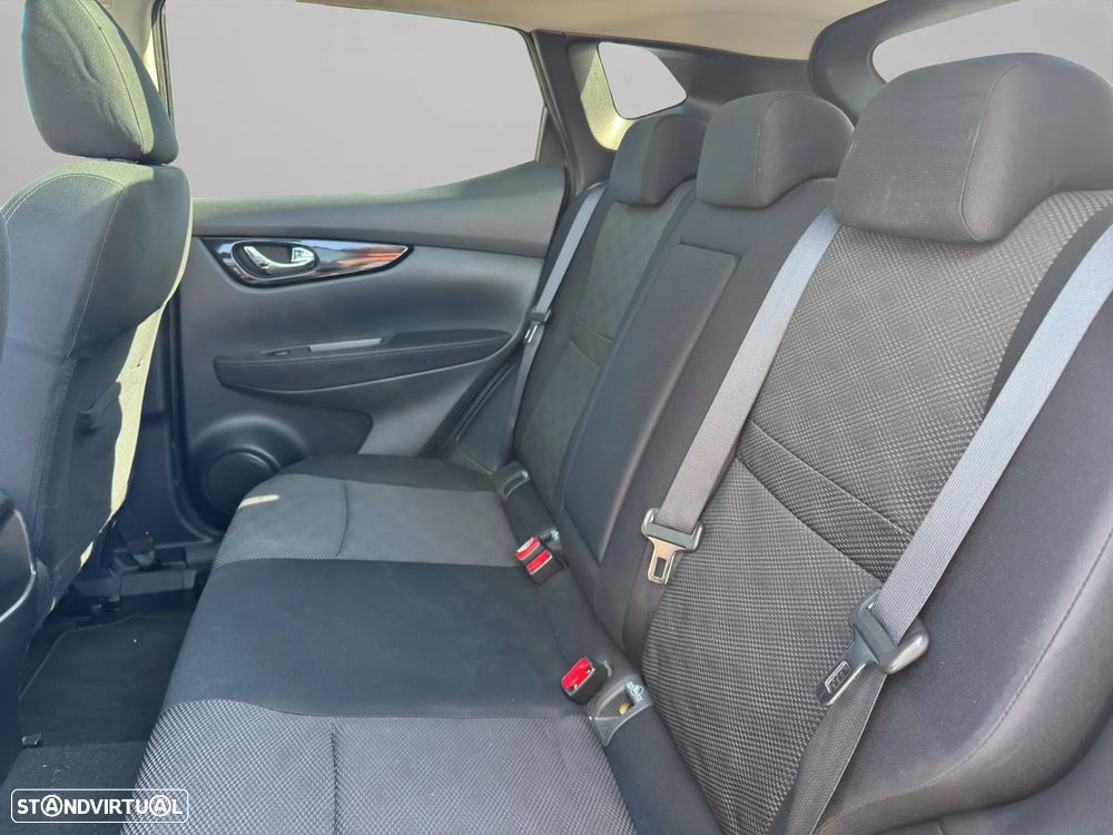 Nissan Qashqai 1.5 dCi N-Connecta 18 PS - 13