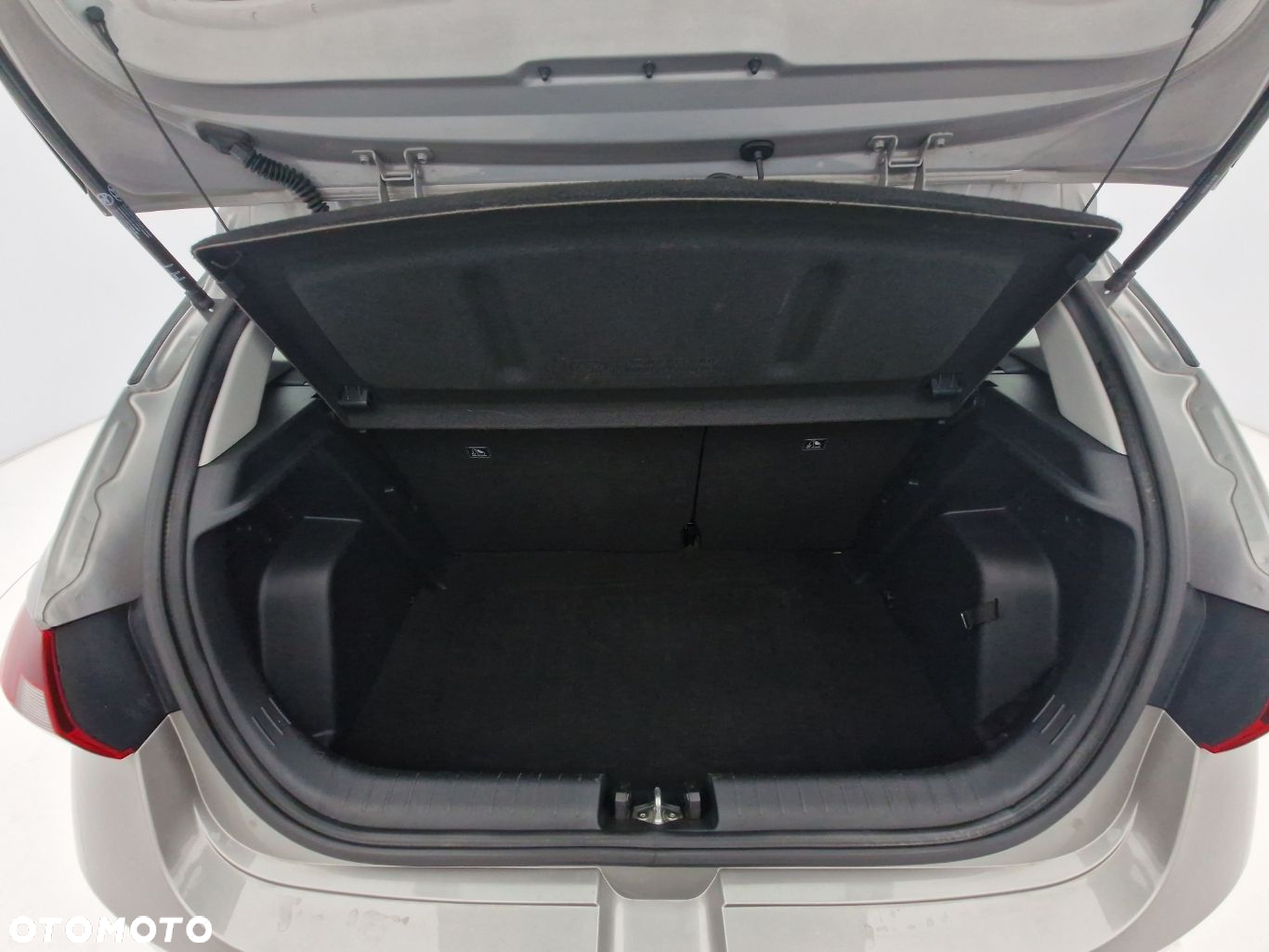 Hyundai i20 1.2 Classic Plus - 22