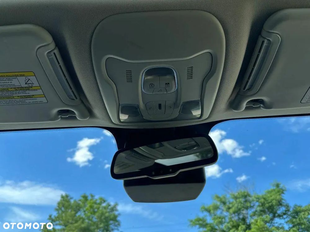 Jeep Renegade - 11