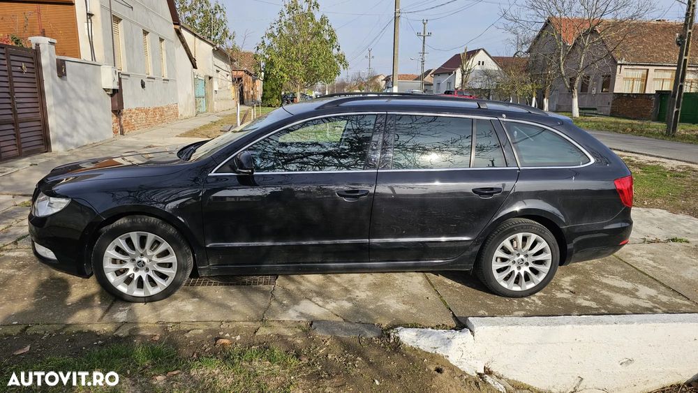 Skoda Superb 2.0 TDI Elegance DSG - 2