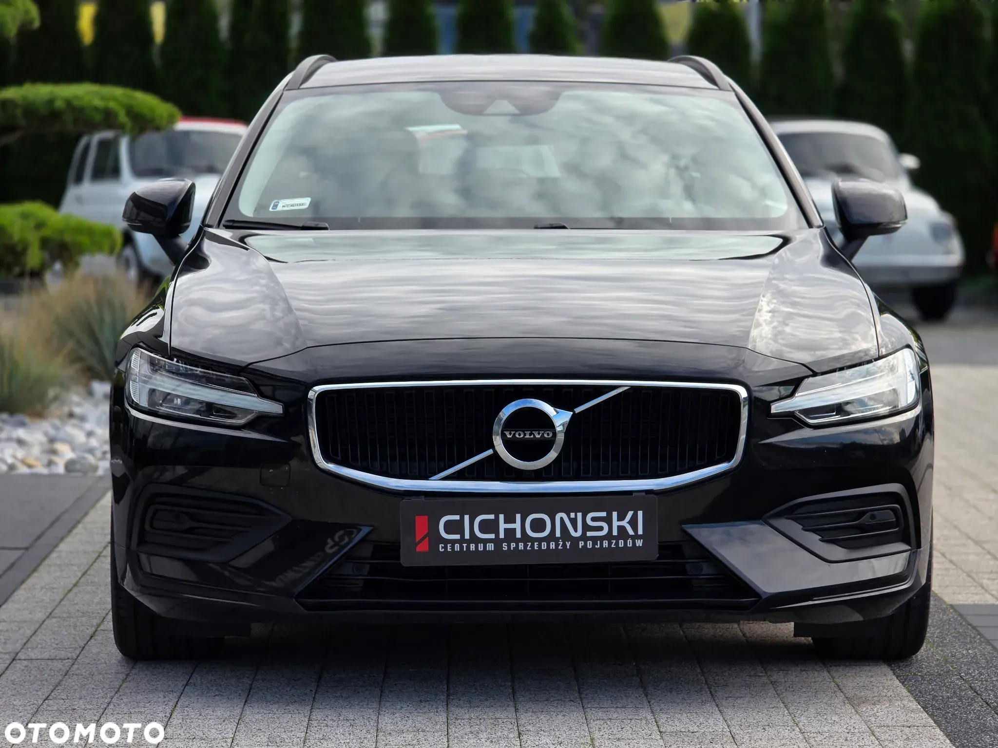 Volvo V60 B3 B Momentum Core - 2
