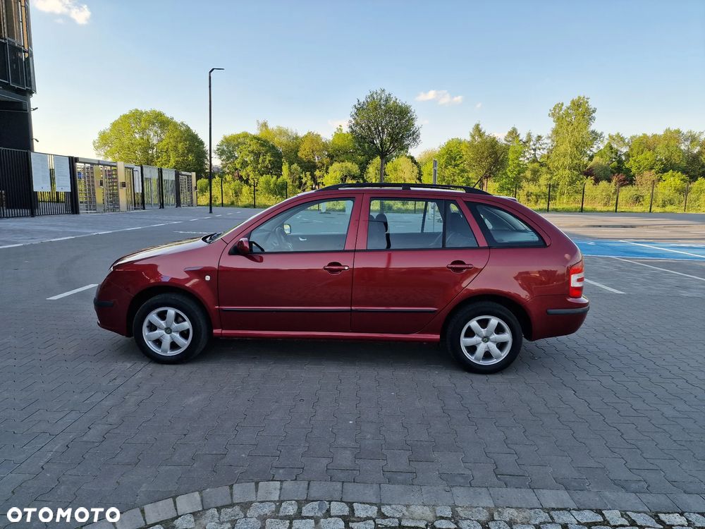 Skoda Fabia - 8