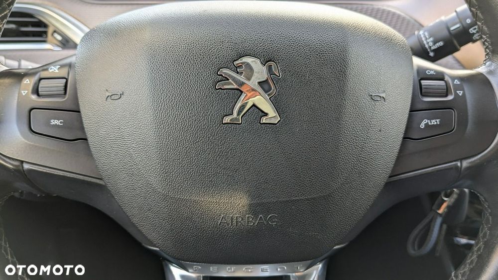 Peugeot 2008 1.6 e-HDi Active S&S - 37