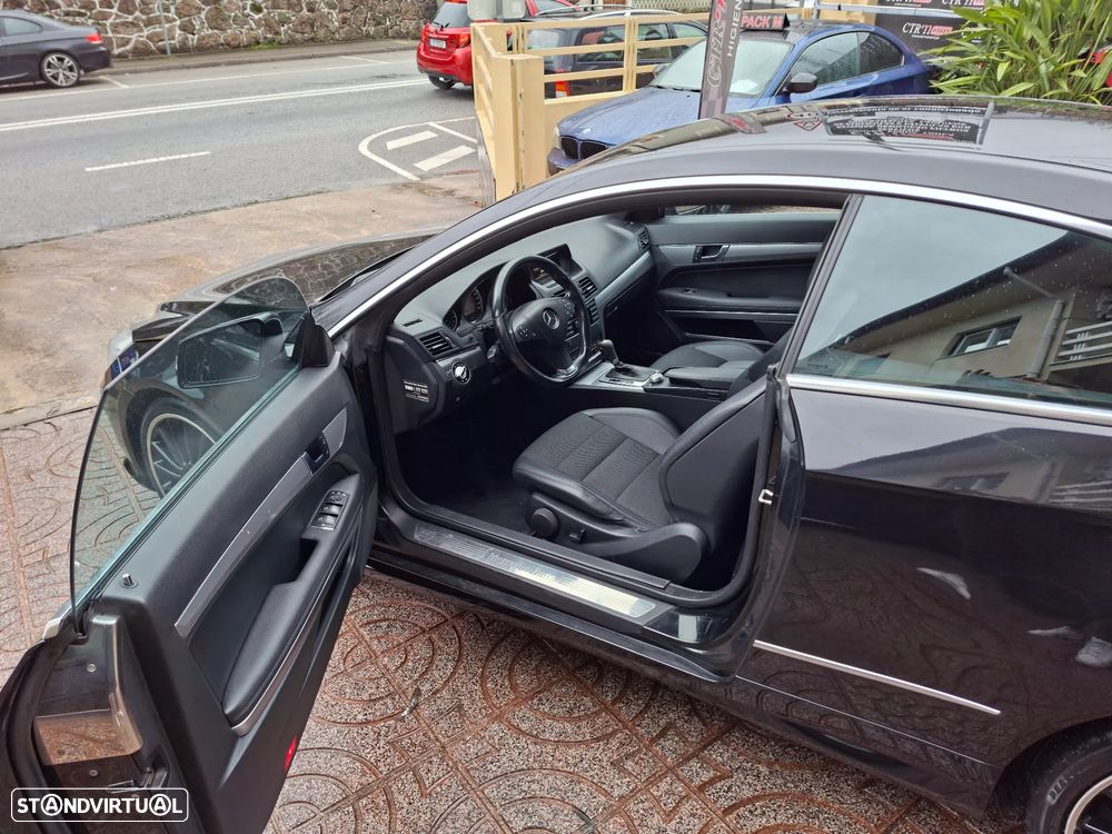 Mercedes-Benz E 250 BlueEFFICIENCY 7G-TRONIC Avantgarde - 16