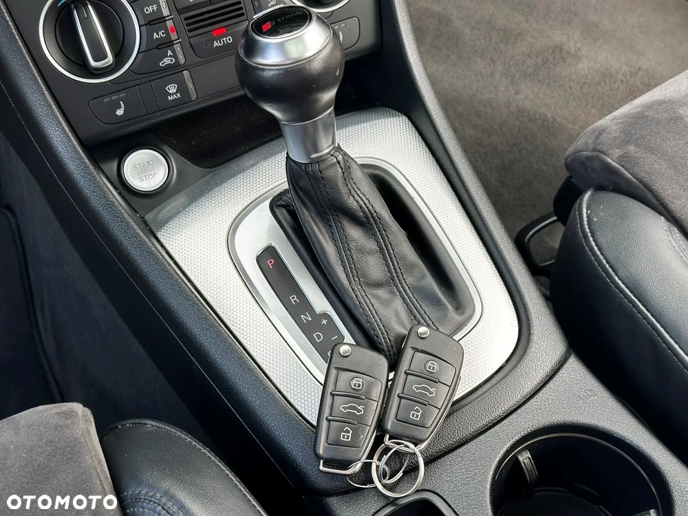 Audi Q3 2.0 TDI Quattro S tronic design - 31