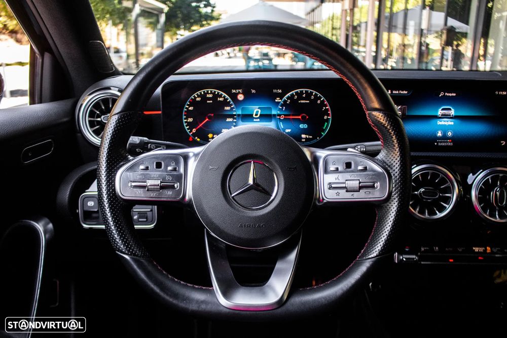 Mercedes-Benz A 250 e AMG Line - 13