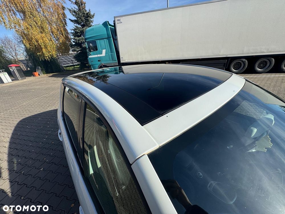 Renault Scenic 1.5 dCi Energy Bose EU6 - 10