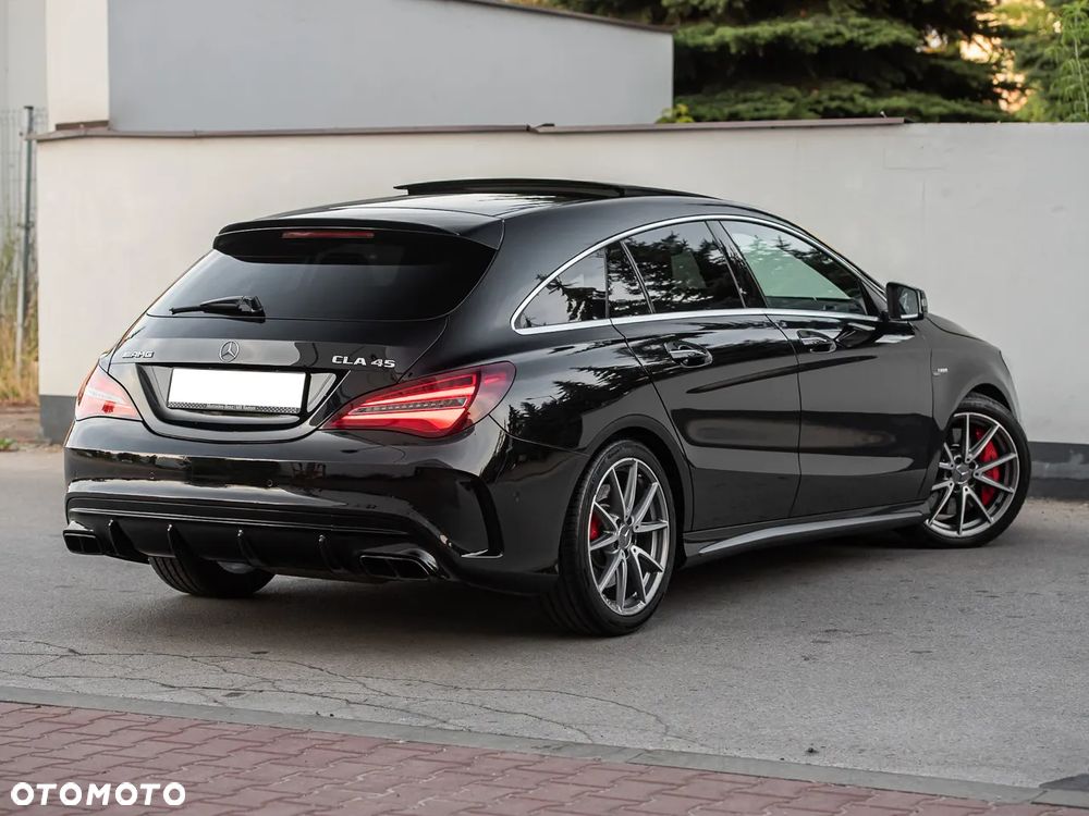 Mercedes-Benz CLA AMG 45 4Matic 7G-DCT - 13