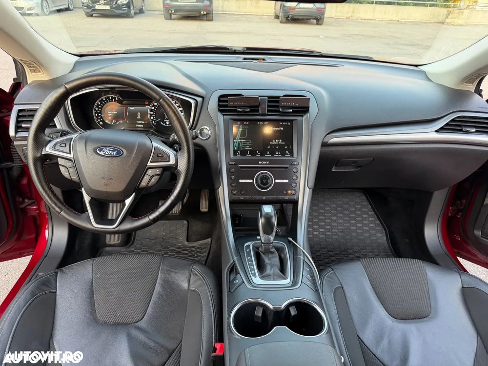 Ford Mondeo 2.0 TDCi Powershift Titanium - 14