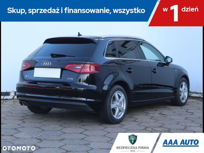 Audi A3 Sportback - 6