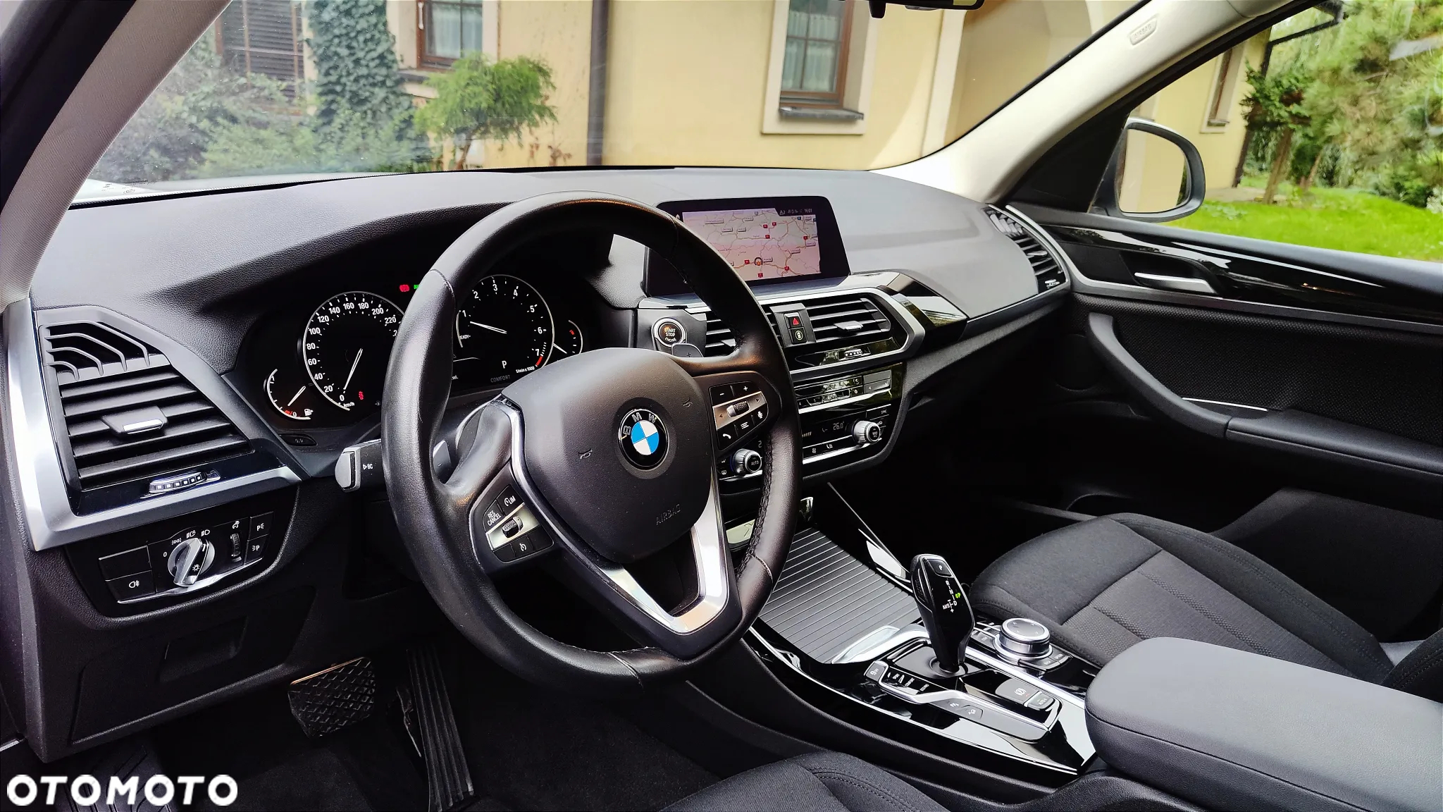 BMW X3 xDrive20i Advantage sport - 8