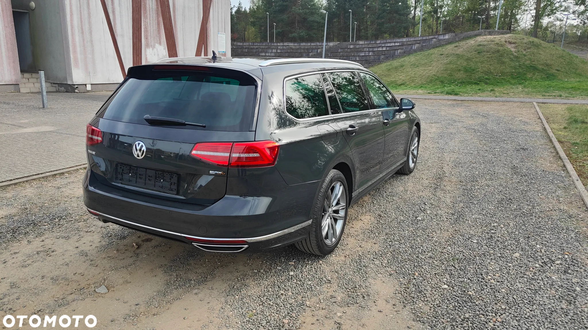 Volkswagen Passat - 3