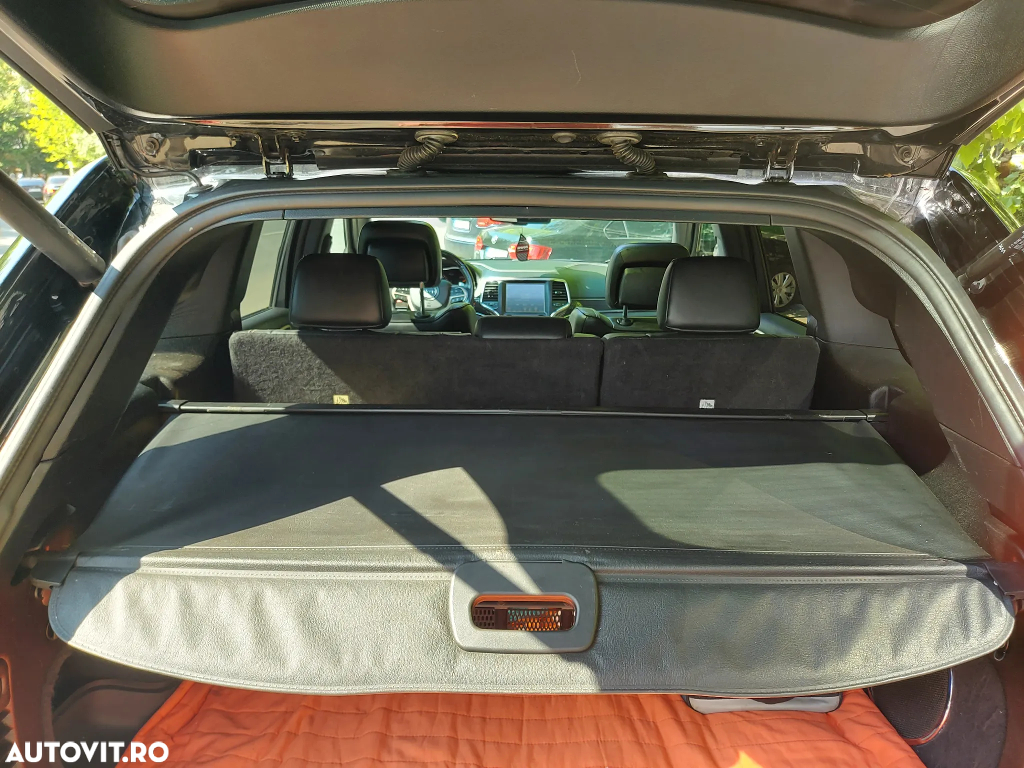 Jeep Grand Cherokee 3.0 TD AT Overland - 16
