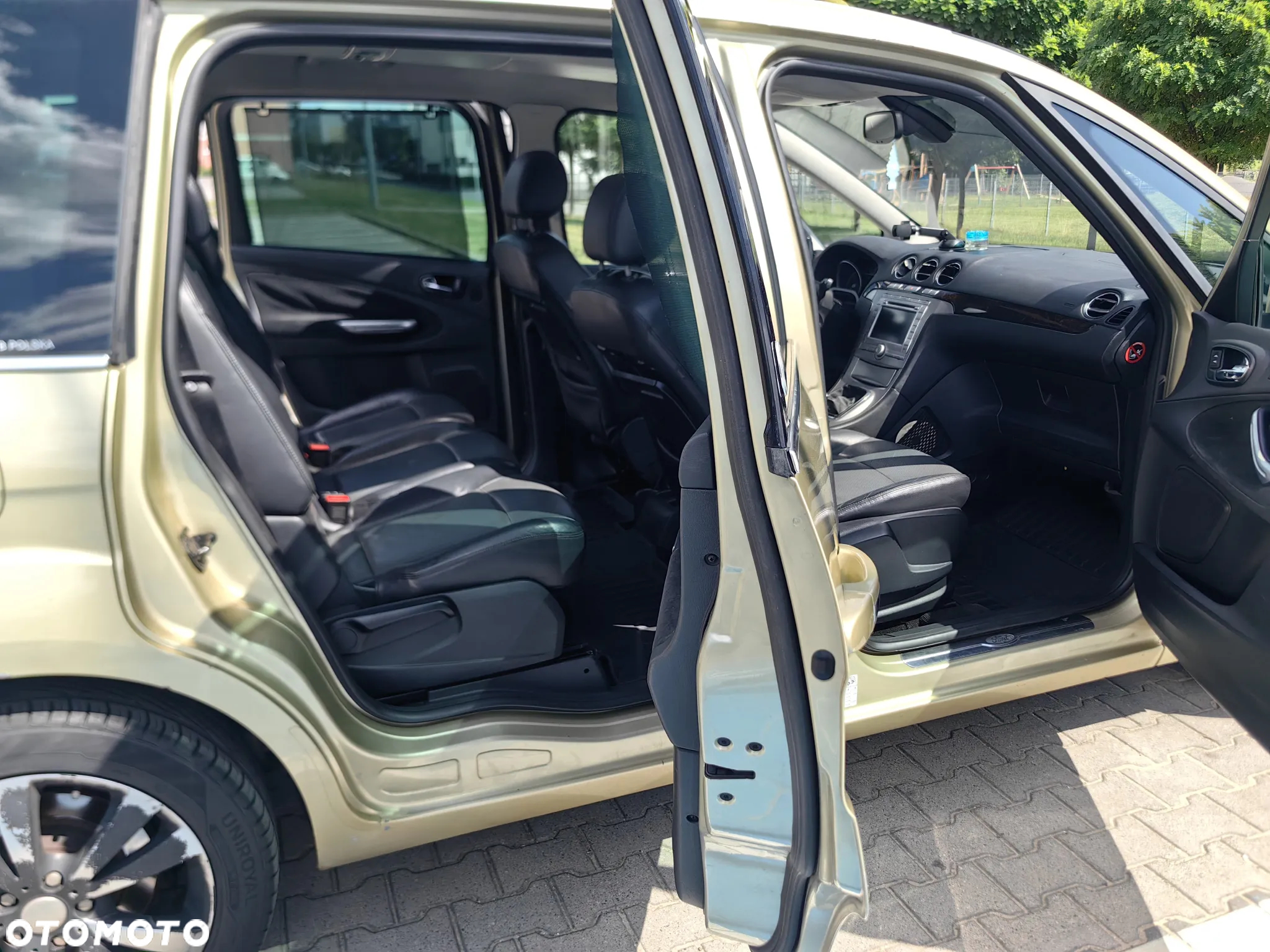 Ford Galaxy 1.8 TDCi Ghia - 26