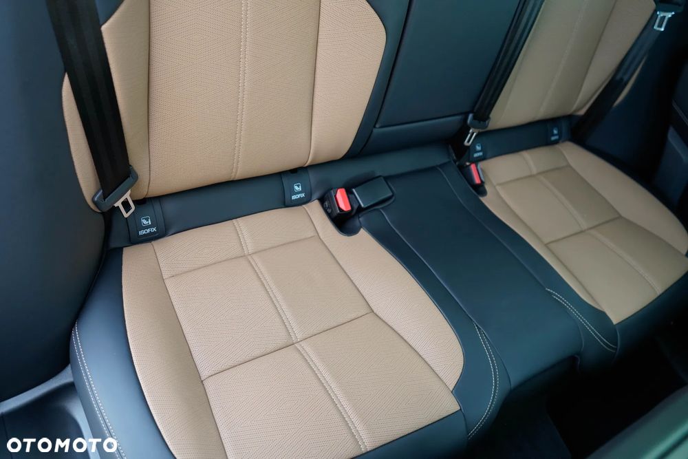 Land Rover Range Rover Velar 3.0 P400 mHEV Autobiography - 30